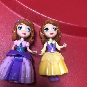 BOGO!!! Bundle of 2 Sofia the First toys